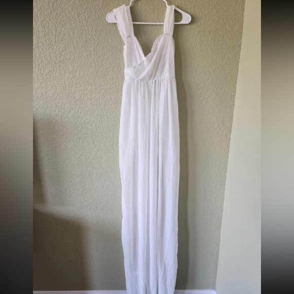 Maternity Off-Shoulder Floor-Length Dress - Picture 9 of 12